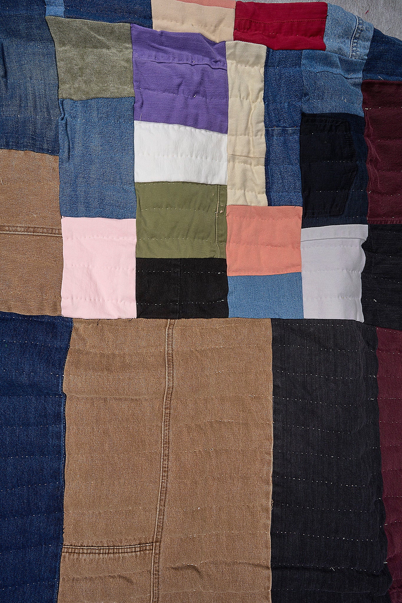 Annie Lou Square - Not titled - 252-75
